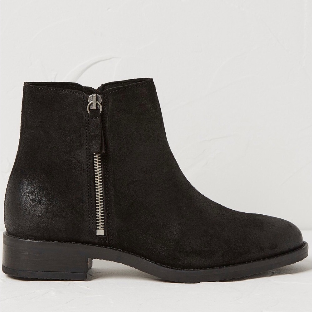 NIB Fat Face Calshot black leather boots 9 $145
